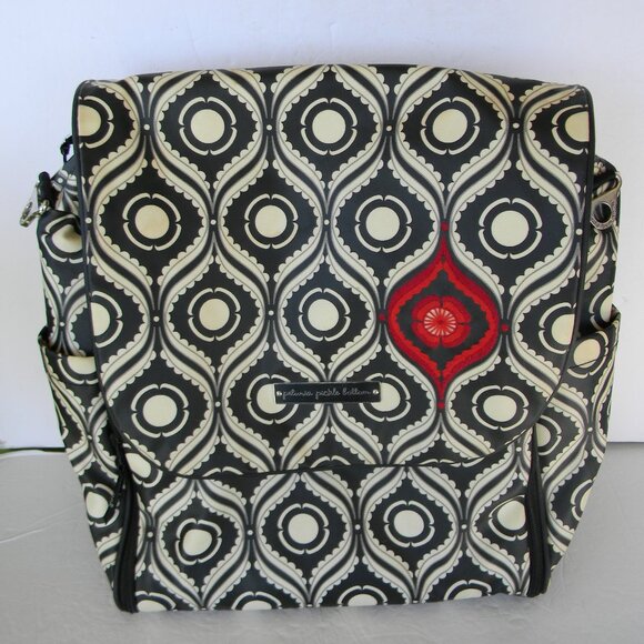 Petunia Pickle Bottom LARGE Diaper Bag Boxy Backpack BOHO CONVERTIBLE CROSSBODY - Picture 1 of 10